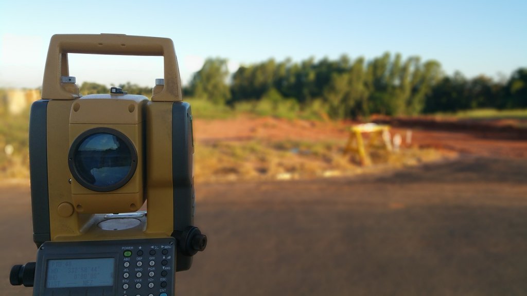 Who Pays When Selling Land surveying